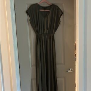 Elegant Olive Green Maxi Dress